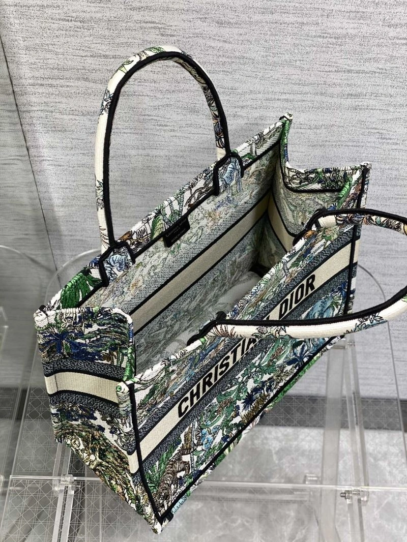 Christian Dior Shopping Bags Sleek 75597