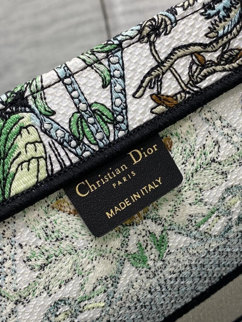 Christian Dior Shopping Bags Sleek 75597
