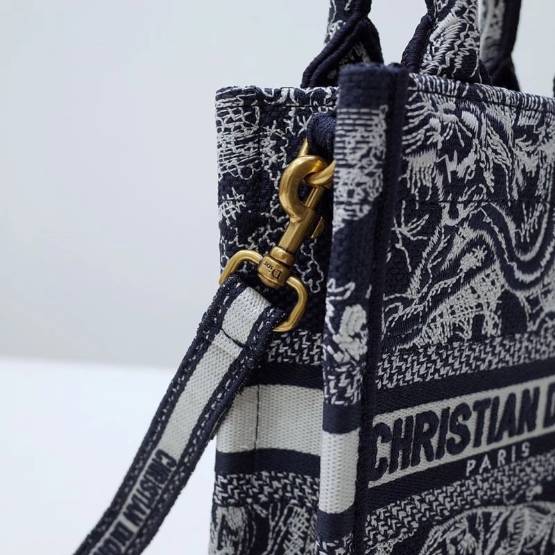 Chic Christian Dior Shopping Bags 75603