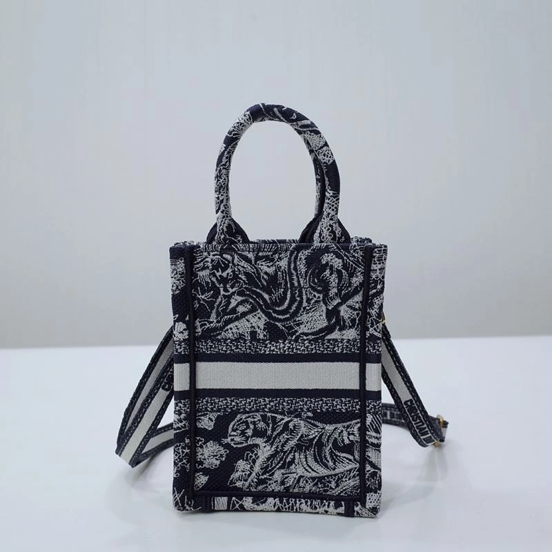 Chic Christian Dior Shopping Bags 75603