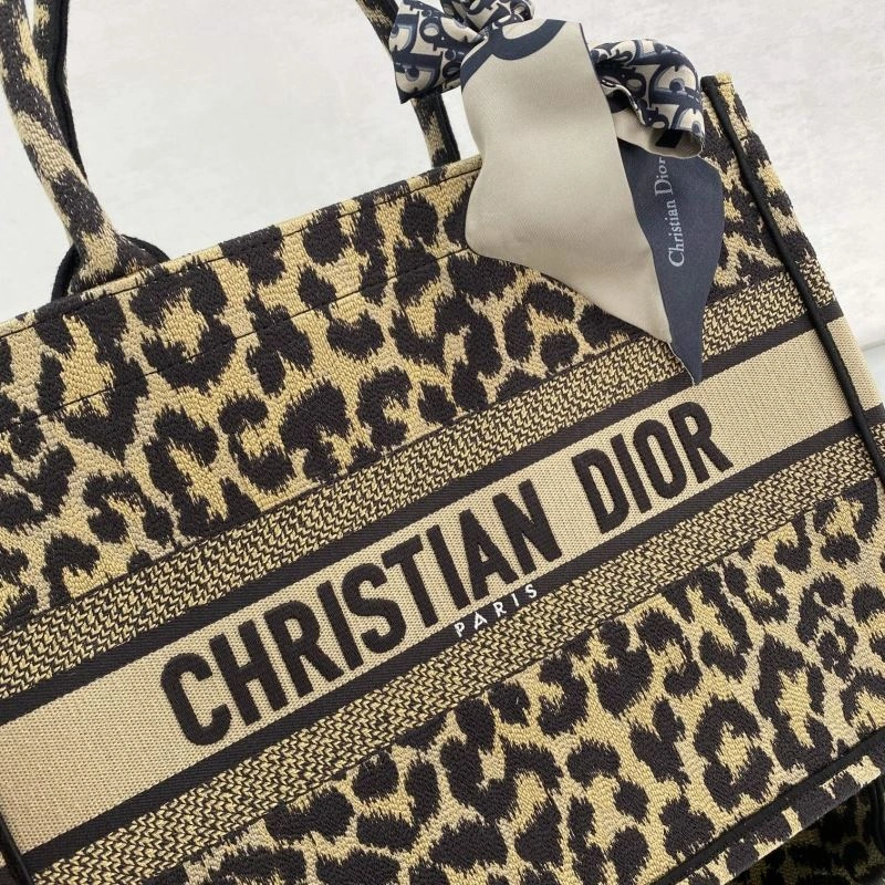 Christian Dior Shopping Bags Neat 75602
