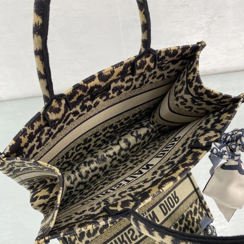 Christian Dior Shopping Bags Neat 75602