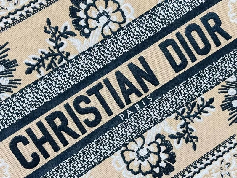 Versatile Christian Dior Shopping Bags 75578