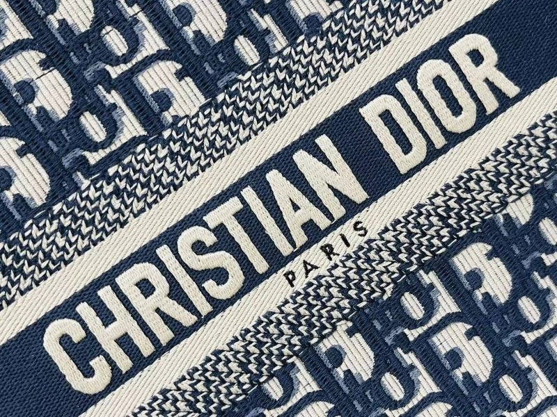 Compact Christian Dior Shopping Bags 75574