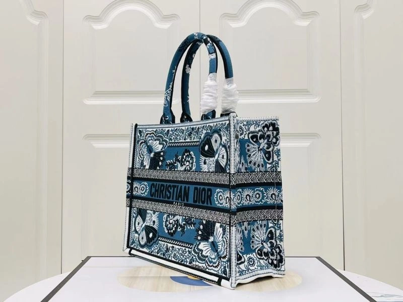 Chic Christian Dior Shopping Bags 75571