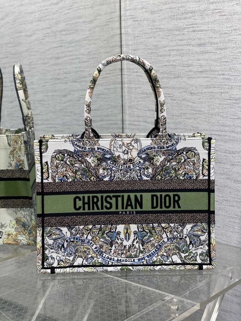 Christian Dior Shopping Bags Minimalist 75572