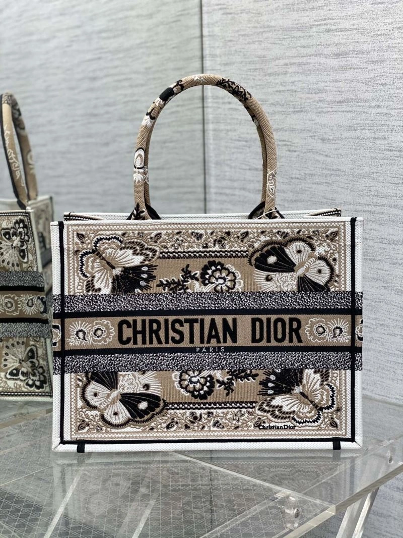 Christian Dior Shopping Bags FashionForward 75568