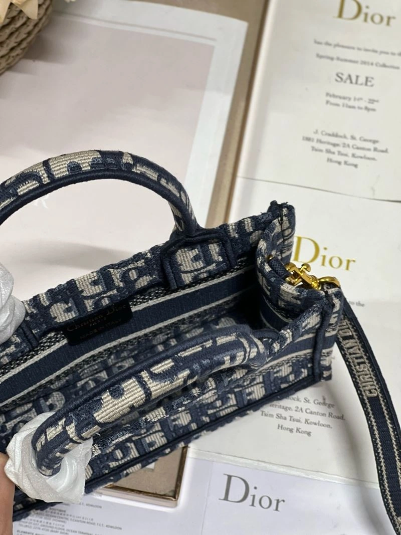 Unisex Christian Dior Shopping Bags 75547