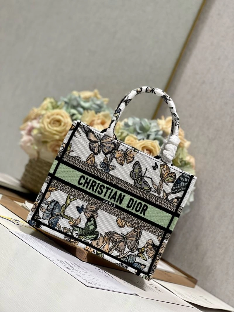 Timeless Christian Dior Shopping Bags 75567