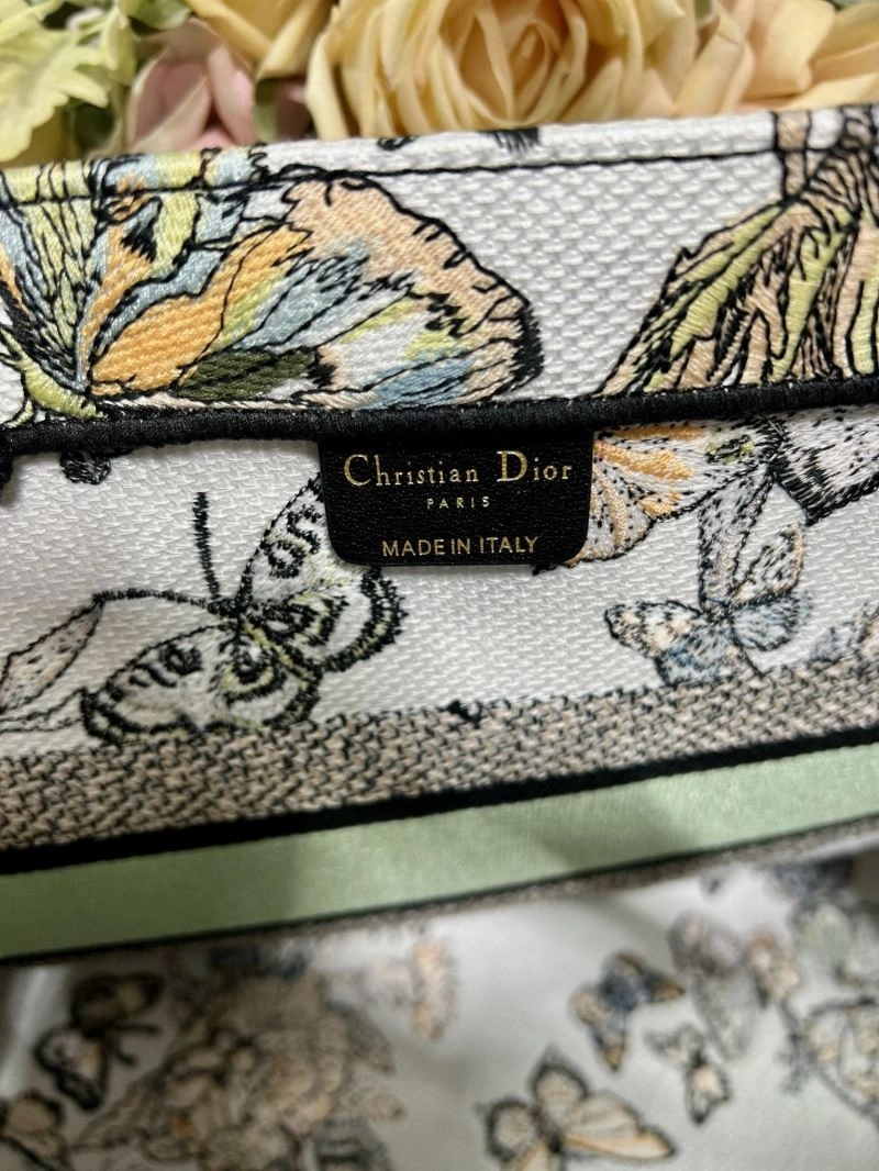 WaterResistant Christian Dior Shopping Bags 75542