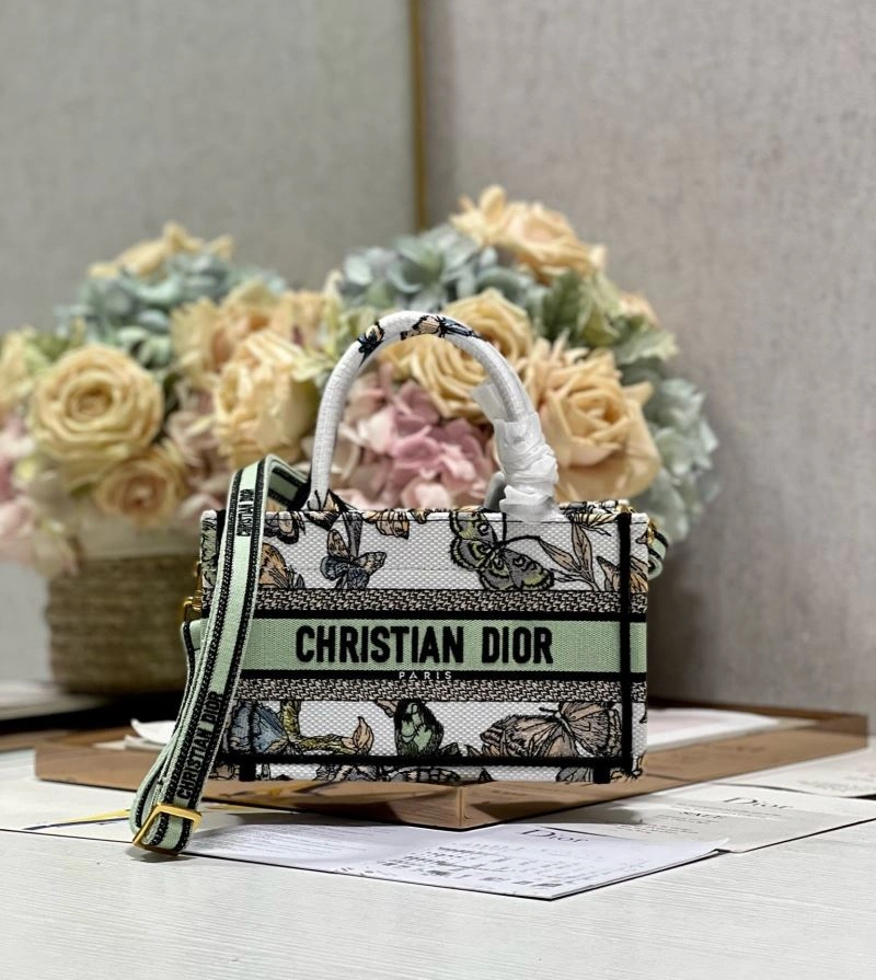 TechFriendly Christian Dior Shopping Bags 75538