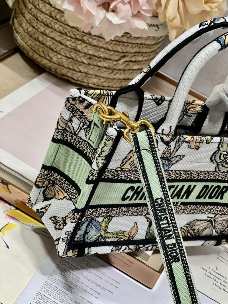 TechFriendly Christian Dior Shopping Bags 75538