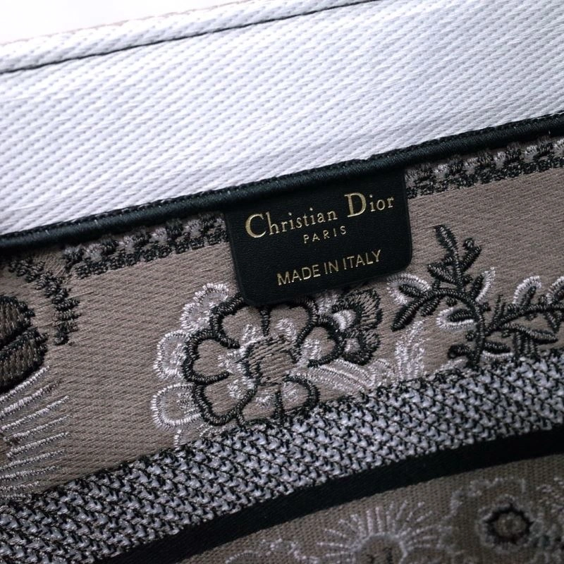 WaterResistant Christian Dior Shopping Bags 75555