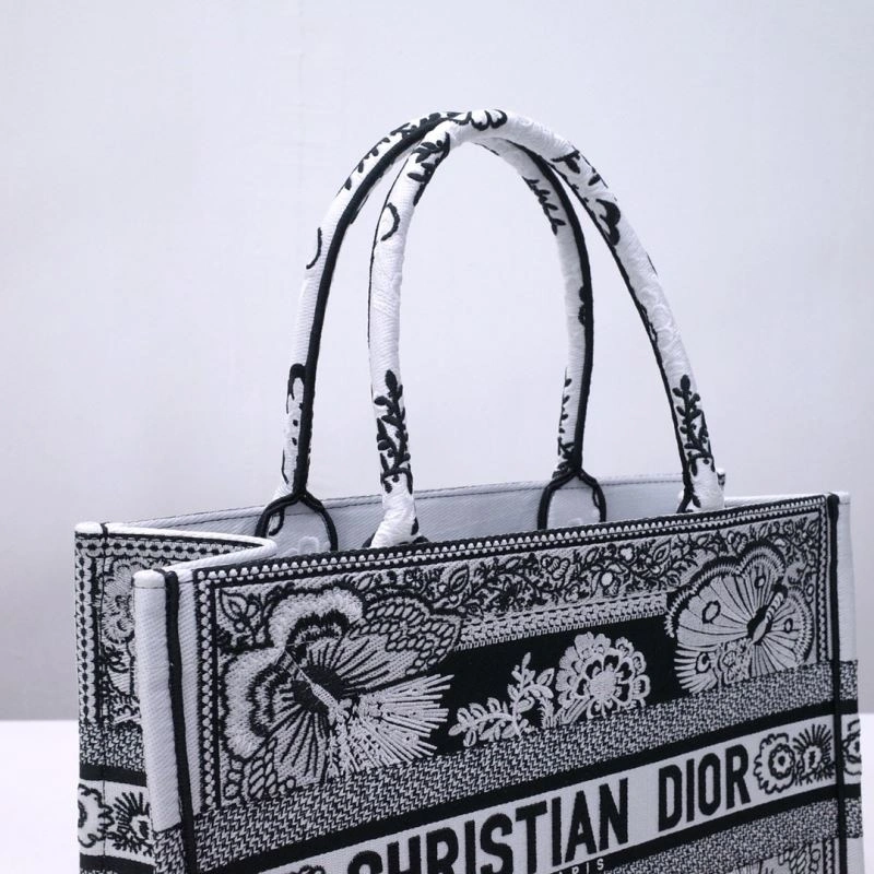 Attractive Christian Dior Shopping Bags 75550