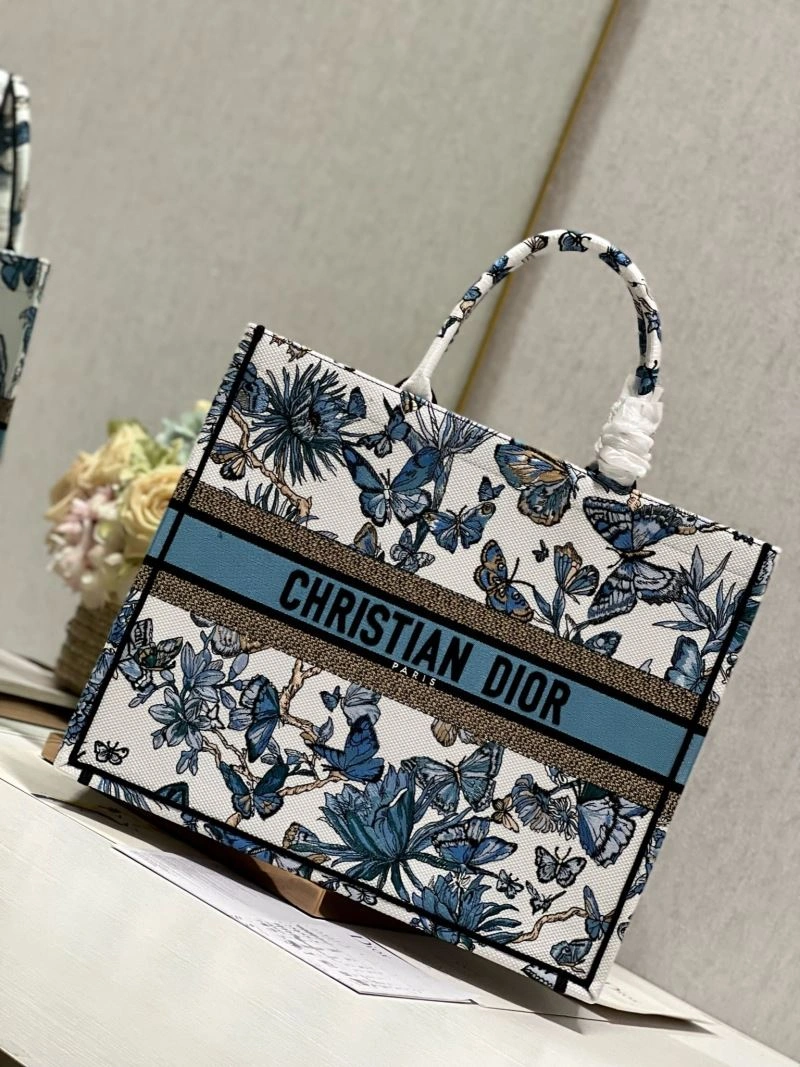 Seasonal Christian Dior Shopping Bags 75517