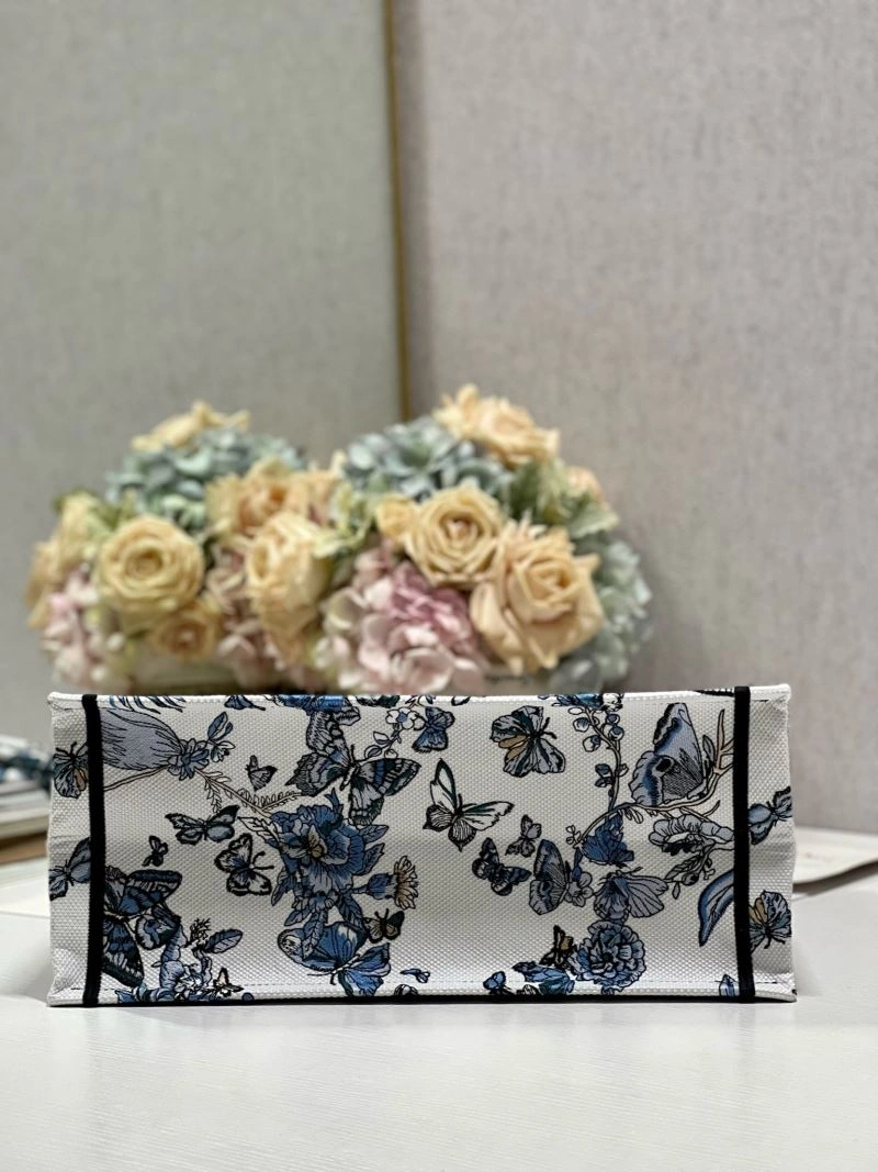 Seasonal Christian Dior Shopping Bags 75517