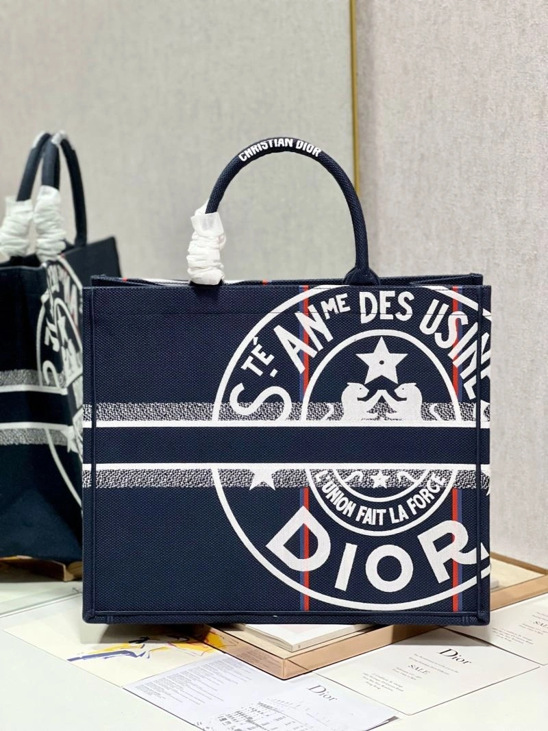 Vibrant Christian Dior Shopping Bags 75503
