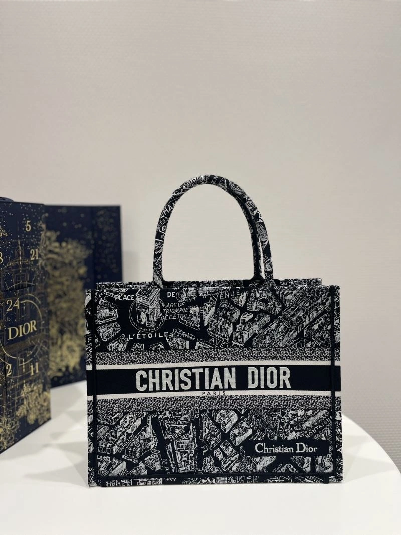 Christian Dior Shopping Bags FashionForward 75508