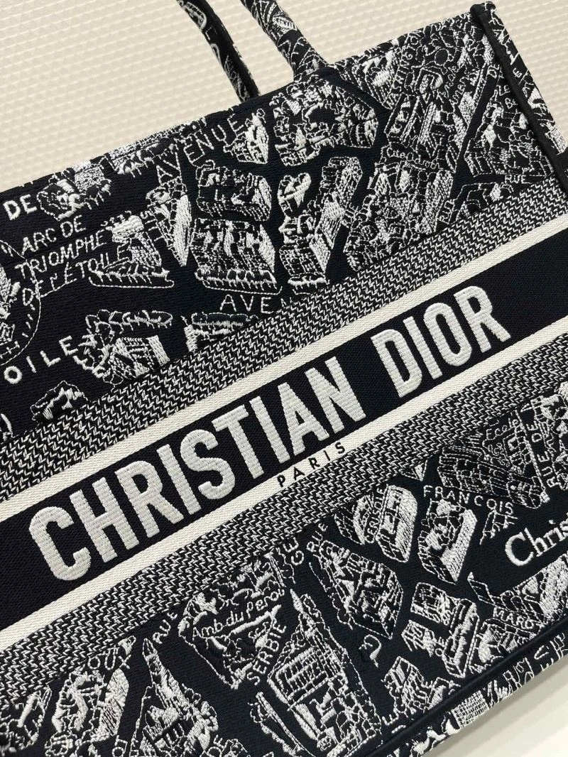 Christian Dior Shopping Bags FashionForward 75508