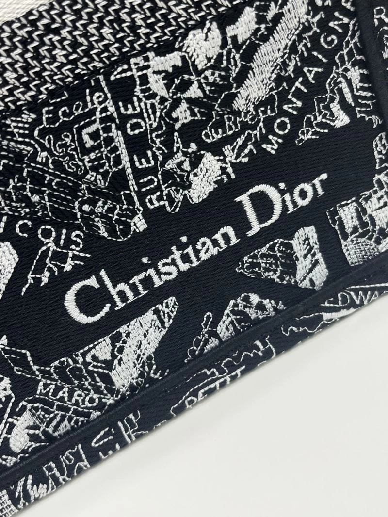 Christian Dior Shopping Bags FashionForward 75508