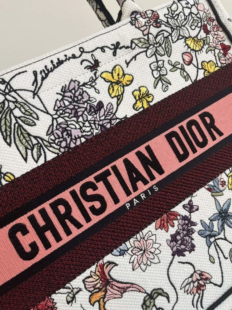 Trendsetting Christian Dior Shopping Bags 75495