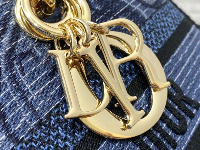 Christian Dior Shopping Bags ModernLook 75498