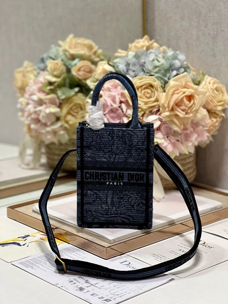 Christian Dior Shopping Bags Lightweight 75488