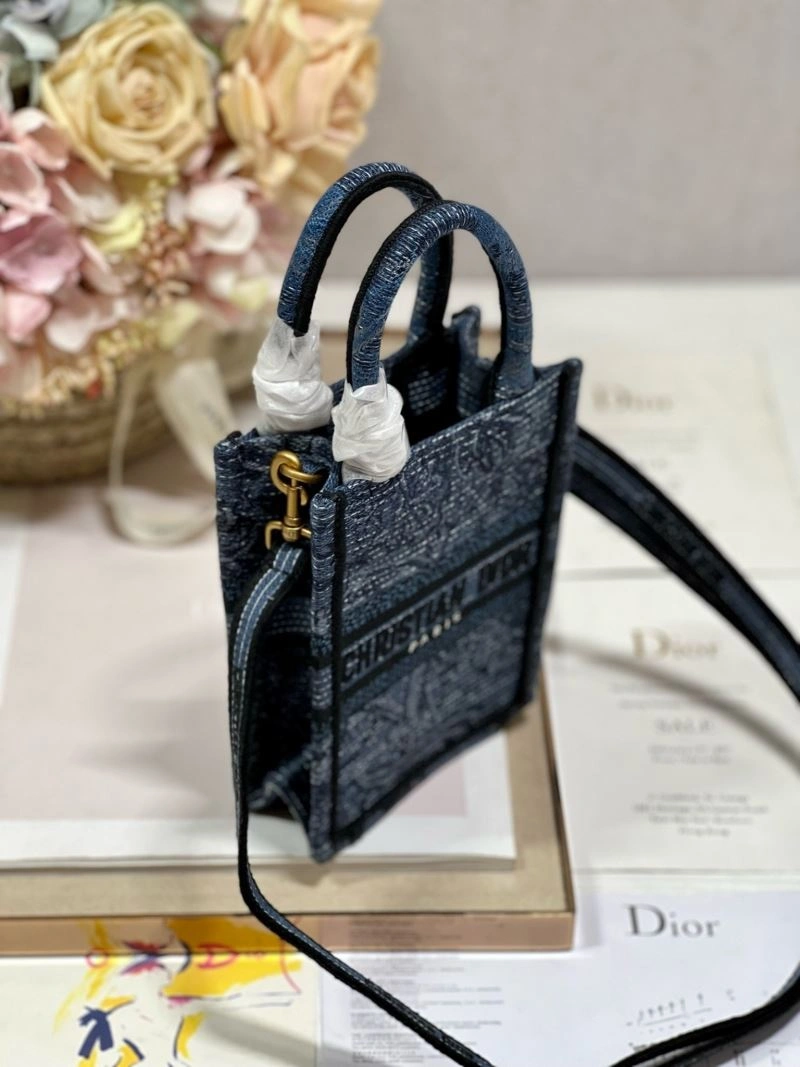 Christian Dior Shopping Bags Lightweight 75488