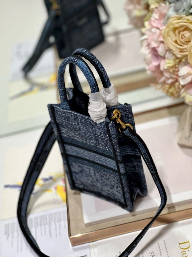 Christian Dior Shopping Bags Lightweight 75488