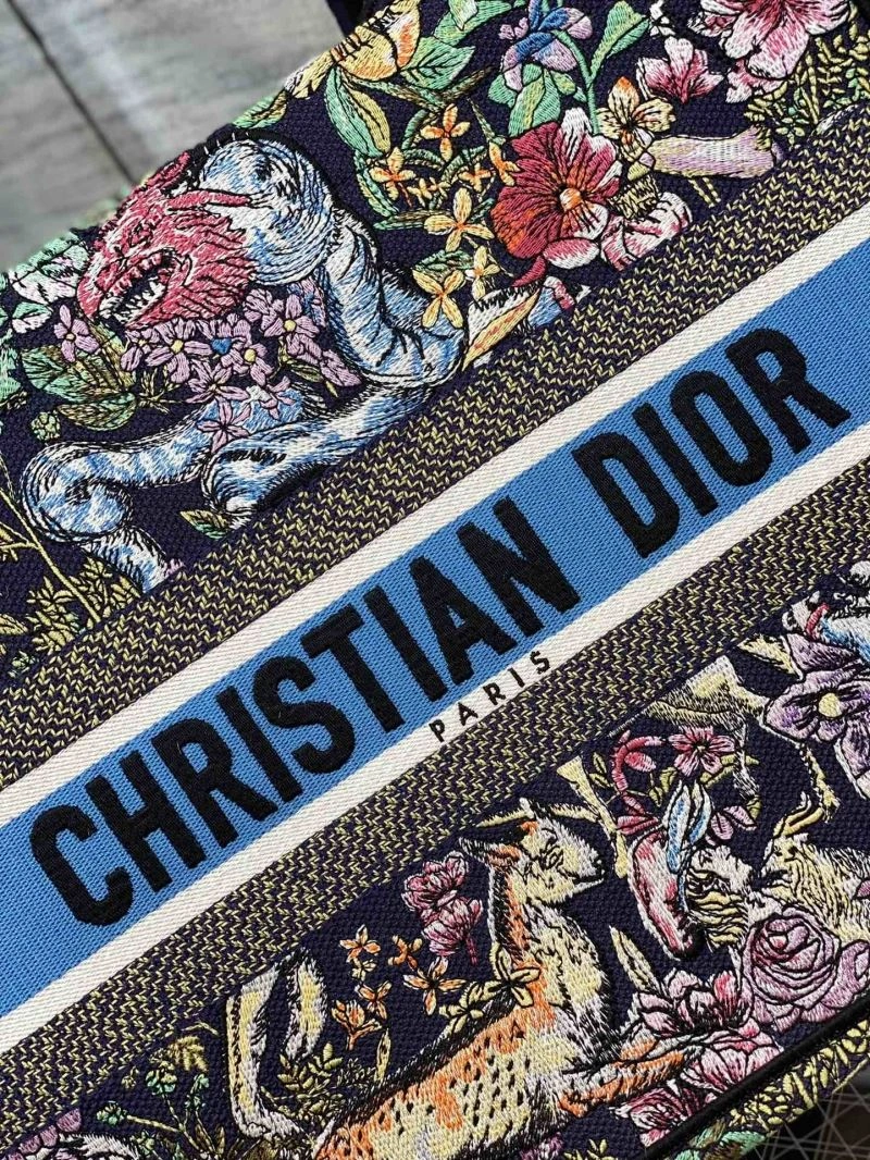 Christian Dior Shopping Bags Resilient 73901