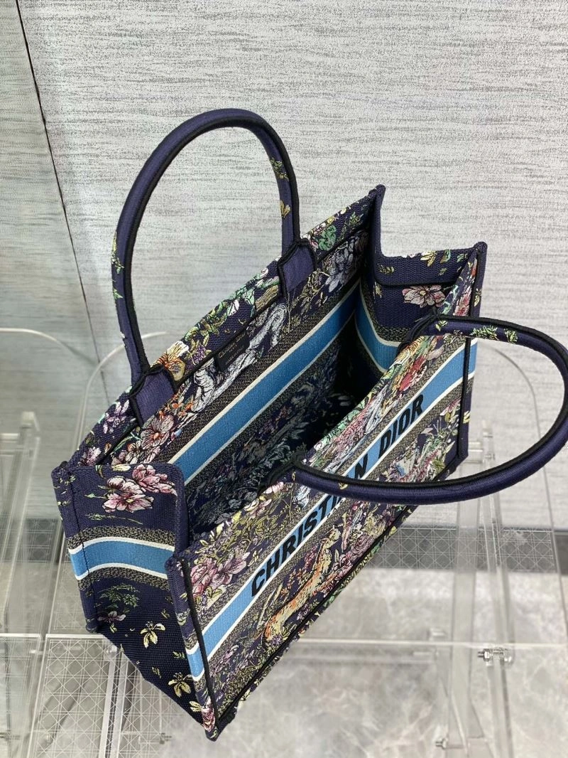 Christian Dior Shopping Bags Resilient 73901