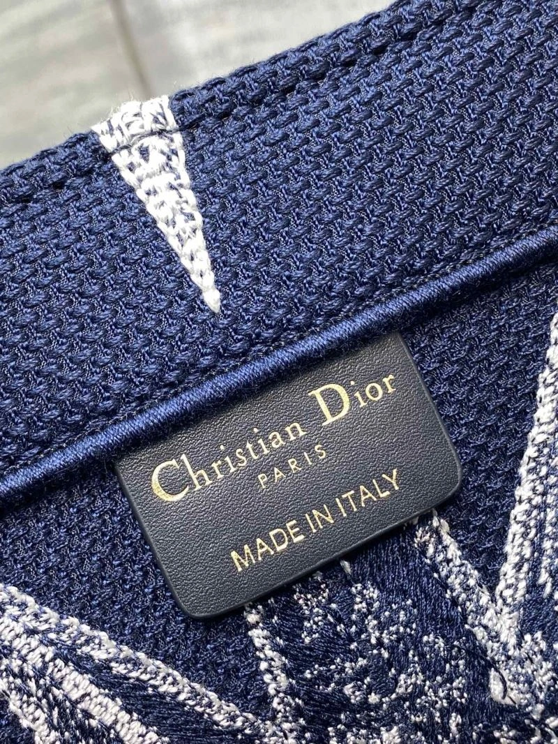 Timeless Christian Dior Shopping Bags 73903
