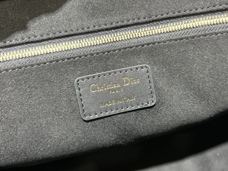 HighQuality Christian Dior Shopping Bags 37719