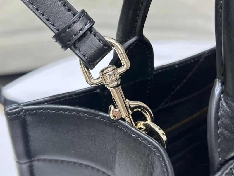 Seasonal Christian Dior Shopping Bags 73893