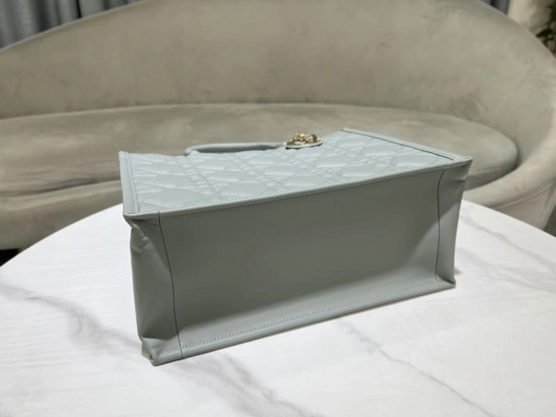UrbanStyle Christian Dior Shopping Bags 73886