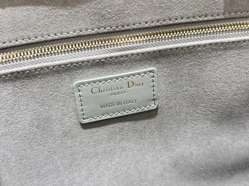 UrbanStyle Christian Dior Shopping Bags 73886