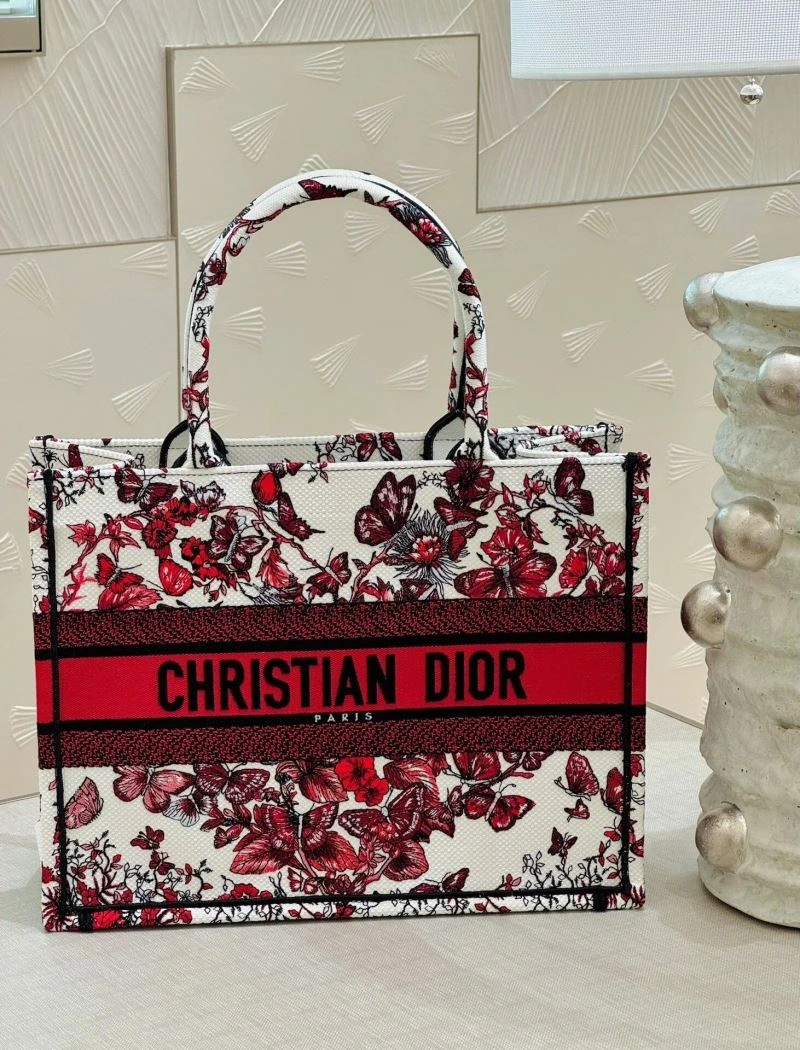 Cozy Christian Dior Shopping Bags 73884