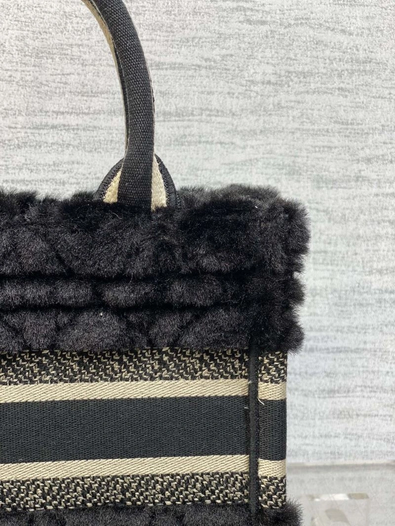 RelaxedFit Christian Dior Shopping Bags 73932