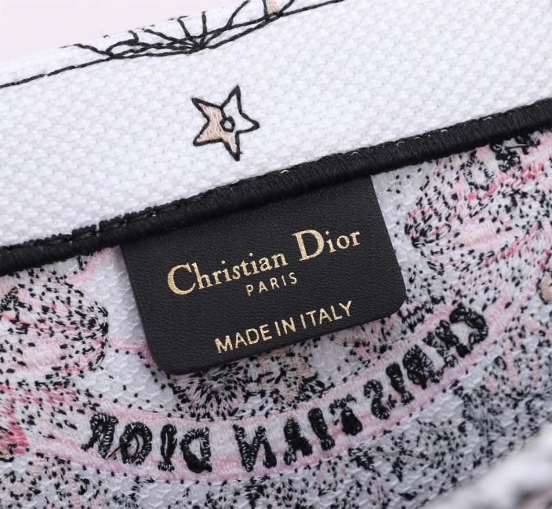 SmoothTexture Christian Dior Shopping Bags 73862