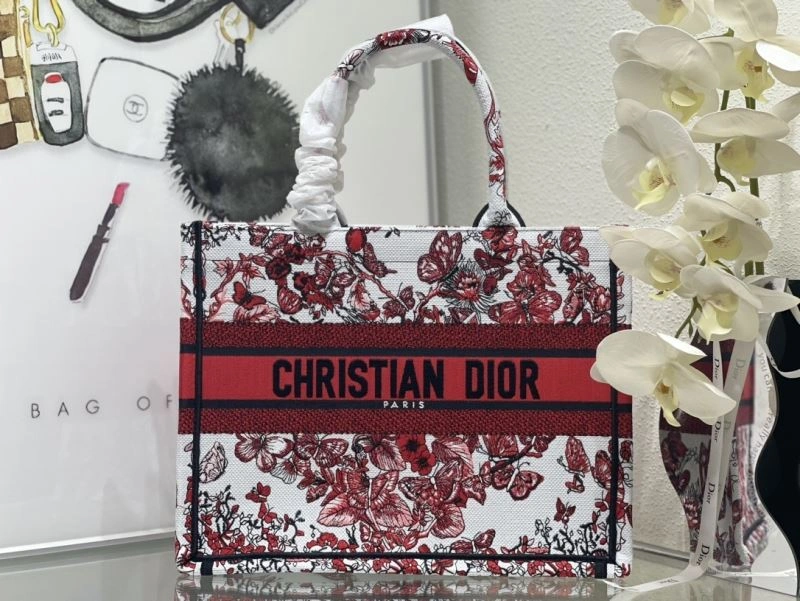 Christian Dior Shopping Bags Contemporary 73851
