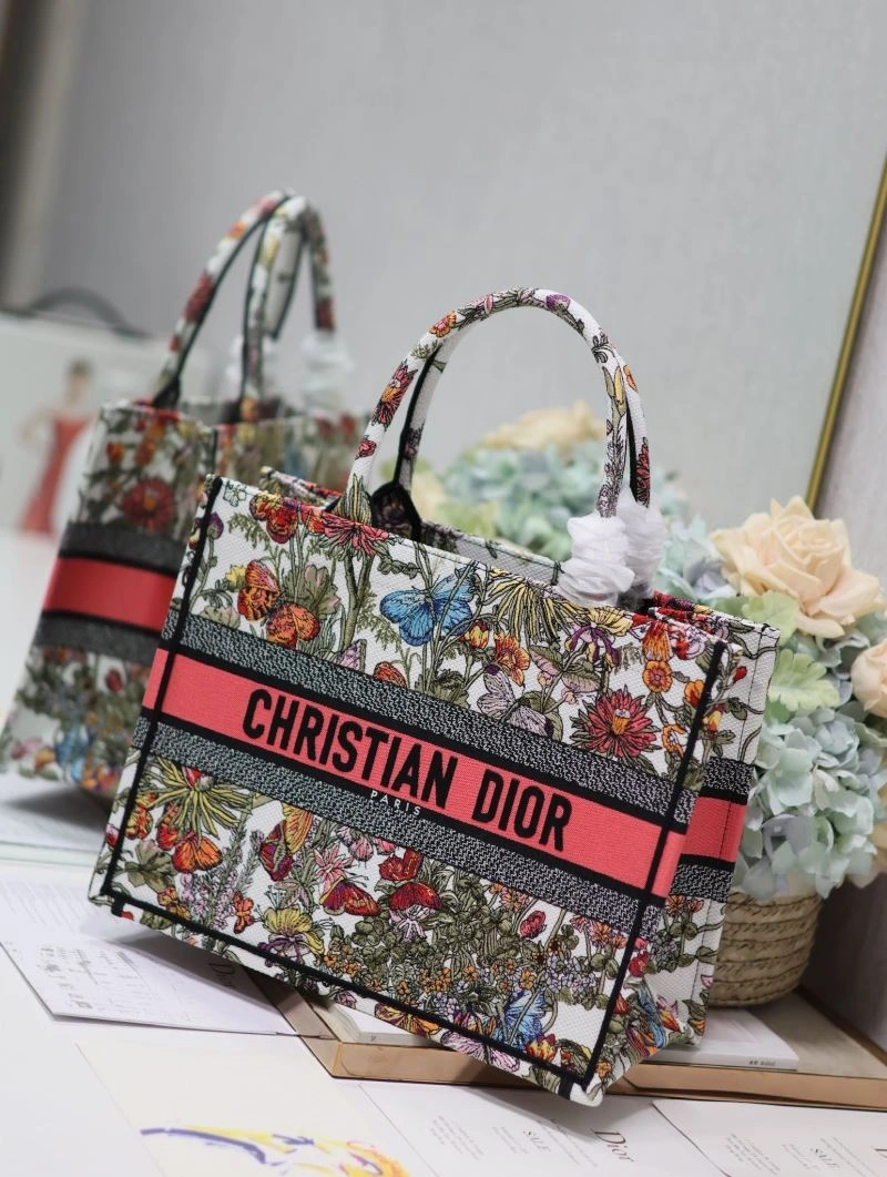 Lightweight Christian Dior Shopping Bags 73856