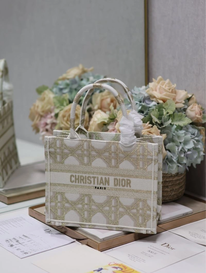 Christian Dior Shopping Bags GoodFit 73854