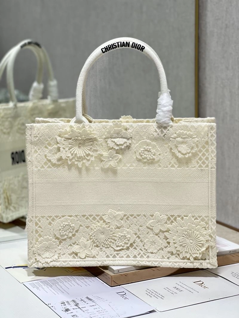 Sporty Christian Dior Shopping Bags 73841