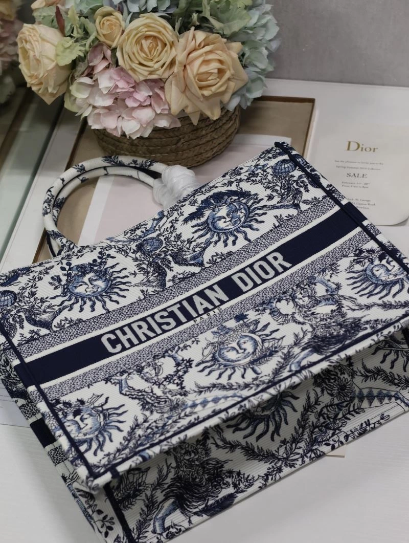 Neat Christian Dior Shopping Bags 73883
