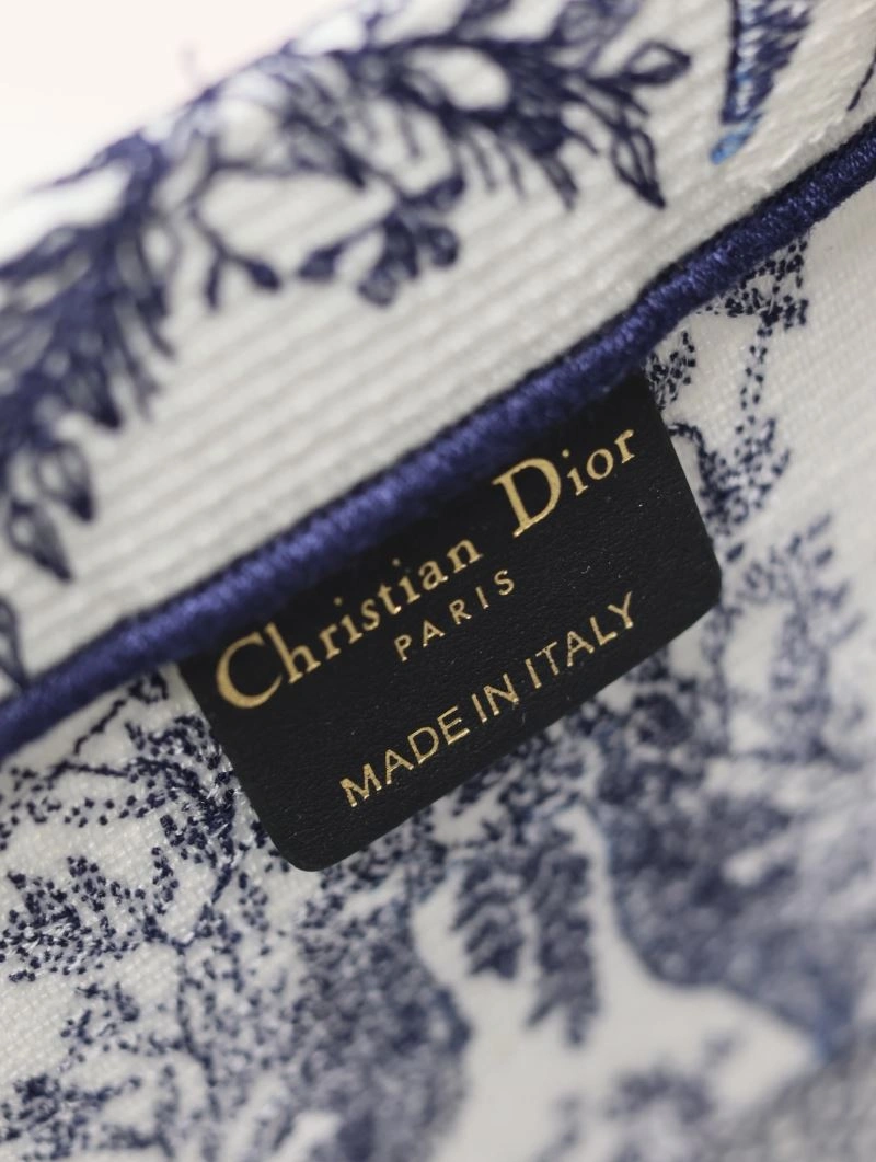 Neat Christian Dior Shopping Bags 73883