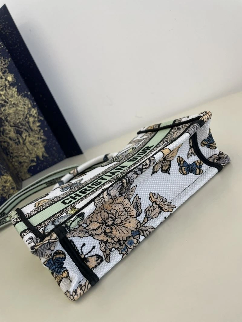 Christian Dior Shopping Bags Functional 70569