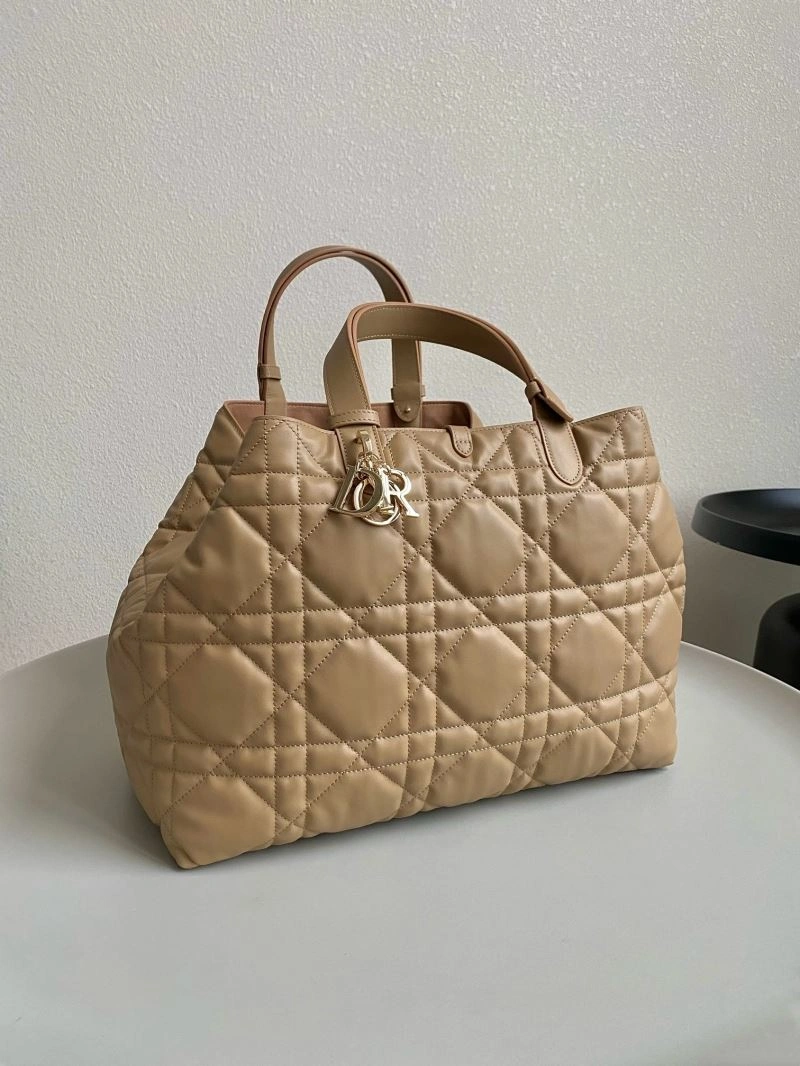 Christian Dior Shopping Bags Attractive 70554