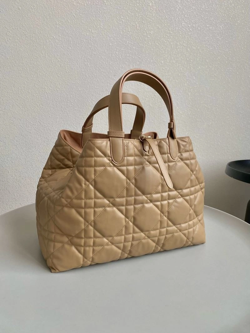 Christian Dior Shopping Bags Attractive 70554