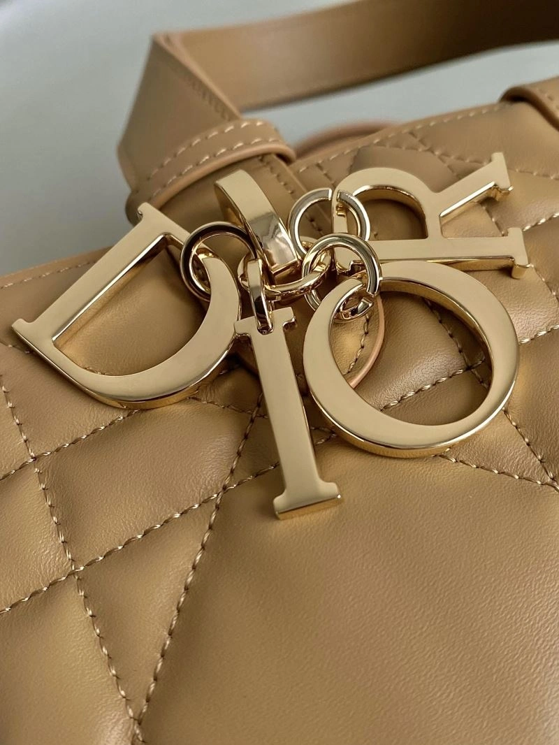 Christian Dior Shopping Bags Attractive 70554