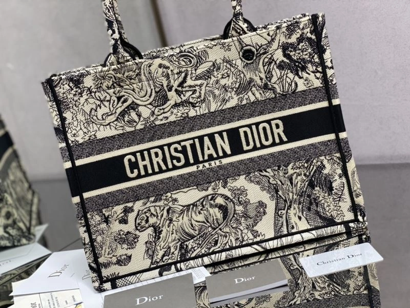 Sustainable Christian Dior Shopping Bags 70507